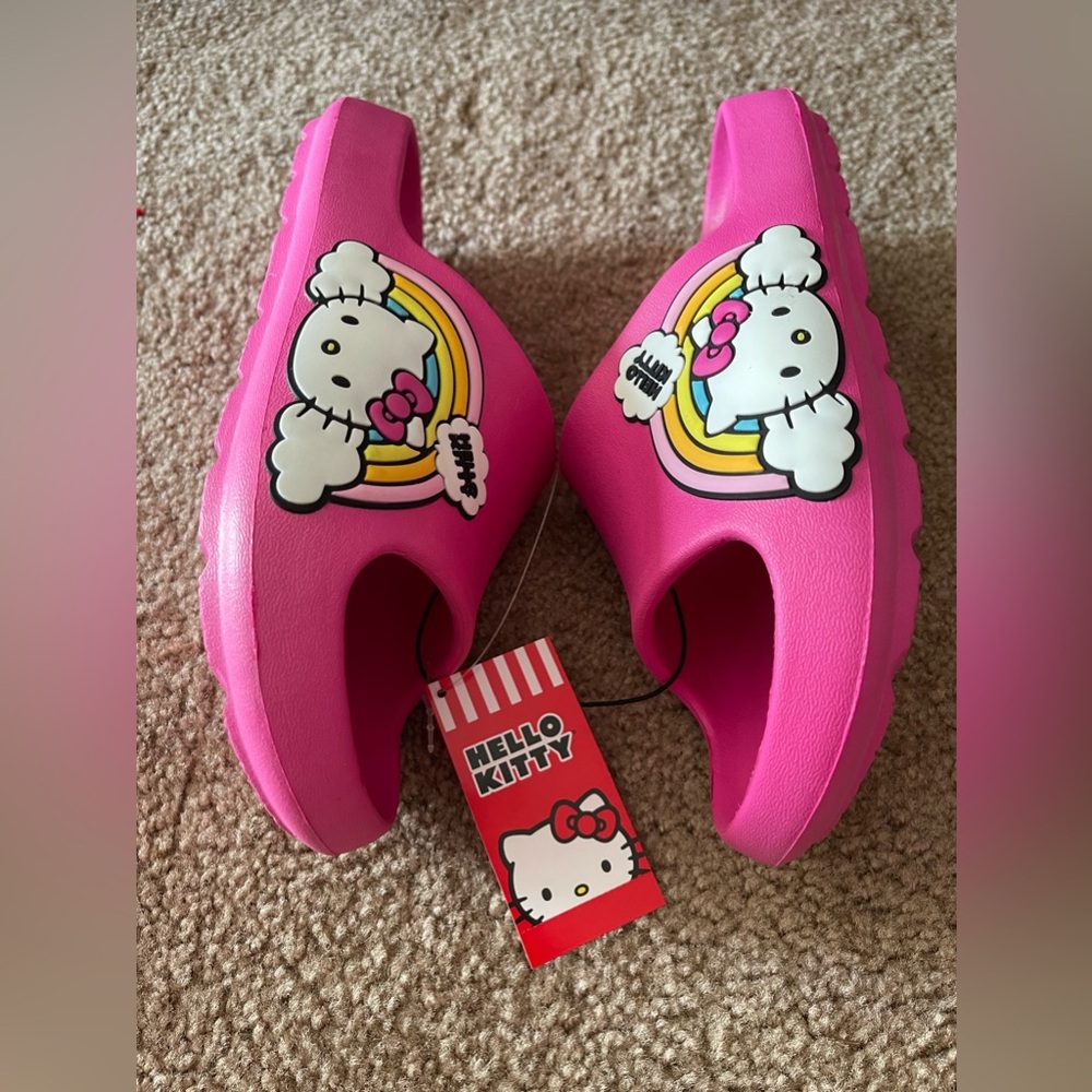 Hello Kitty Women’s  Slide Sandals 9/10